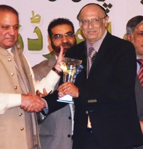 Prime Minister of Pakistan Presents Prestigious FPCCI Award to PARCO
